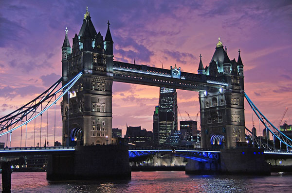 tower-bridge-441853_960_720.jpg