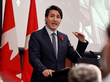 最低工资上涨、禁塑令、征收软饮税……2022年加拿大新规来了