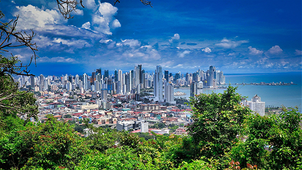 salocin1-panama-city-4742656_1920.jpg