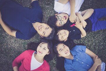 1783646424752160.jpg family-1599825_960_720.jpg